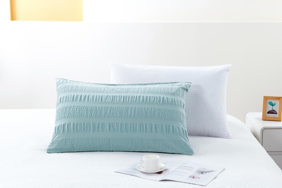 Casas de almohada blancas de Seersucker de talla reina Casas de almohada de color verde claro sostenibles